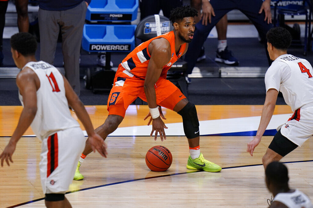 OREGON: F Quincy Guerrier (Syracuse)